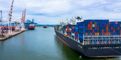 Vrachttarieven Shanghai – Rotterdam met 534 procent gestegen